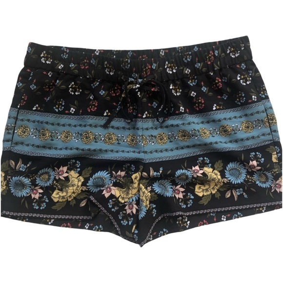 LOFT DRAWSTRING FLOWER SHORTS NWOT - Picture 2 of 7